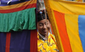 UN TOTALE SOSTEGNO ALLE POLITICHE DI SVILUPPO DEL TIBET, Mirabile Tibet