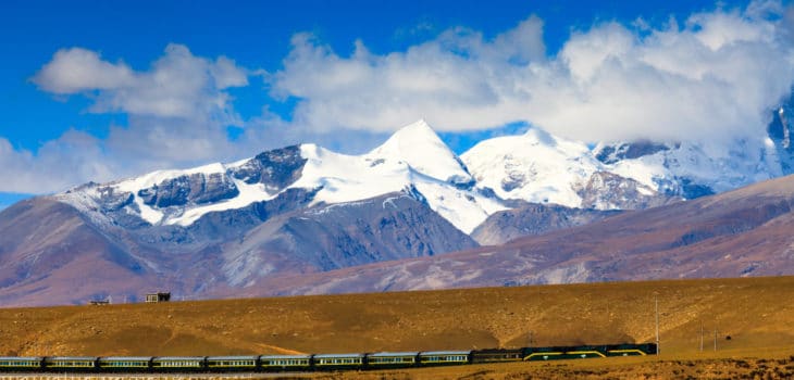 LA FERROVIA SICHUAN-TIBET, VOLANO DI SVILUPPO DI LHASA, Mirabile Tibet