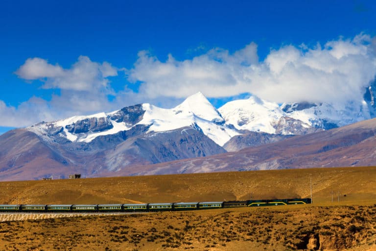 LA CINA E LA SFIDA DI UNA FERROVIA SUL ‘TETTO DEL MONDO’, Mirabile Tibet