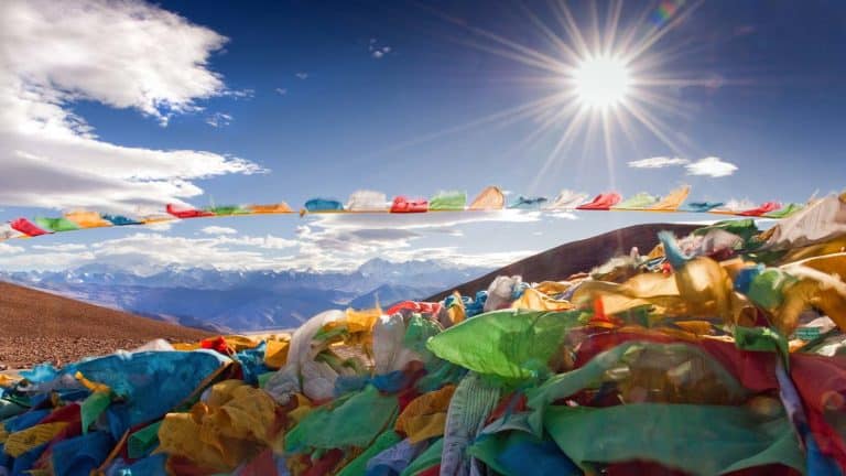 IL SETTORE FINANZIARIO TIBETANO OPERA STABILMENTE NEL PRIMO TRIMESTRE DEL 2017, Mirabile Tibet