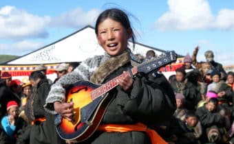 PASSATO E PRESENTE IN UNA SCUOLA TIBETANA, Mirabile Tibet