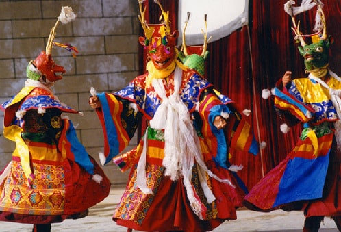 NGAWANG TENZIN PORTA IL TEATRO TIBETANO NEL MONDO, Mirabile Tibet