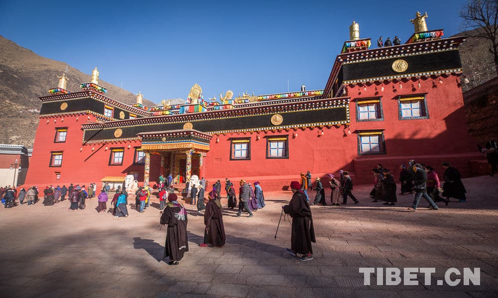 LA “DERGE PRINTING HOUSE”, UN TESORO DELLA TRADIZIONE TIBETANA, Mirabile Tibet