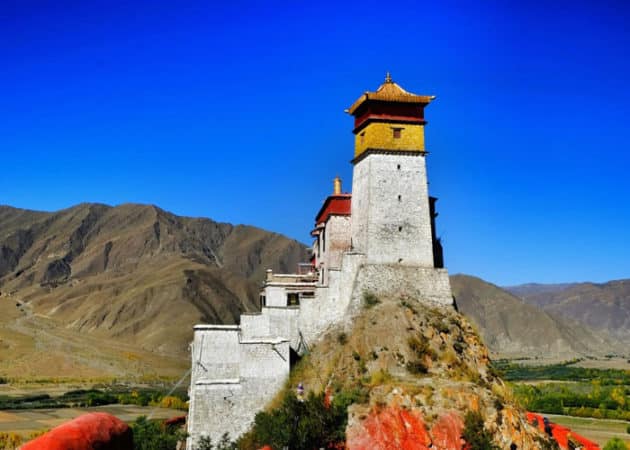ALL’INTERNO DEL MONASTERO PIU’ INCREDIBILE DEL TIBET, Mirabile Tibet
