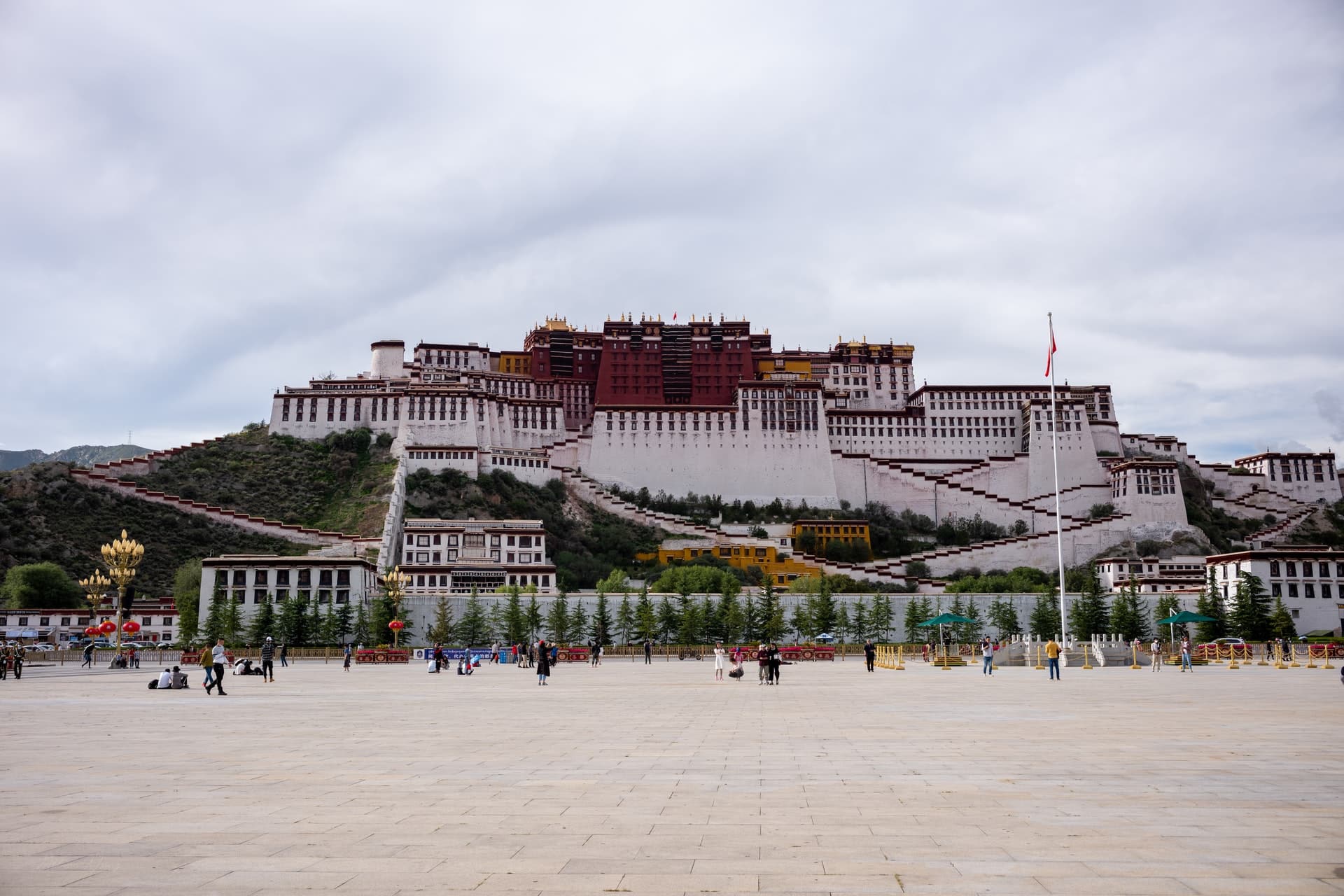 TIBET, ECCO UNA DELLE FERROVIE PIU’ ALTA AL MONDO, Mirabile Tibet