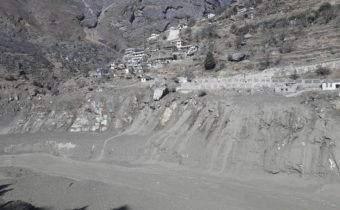 INDIA, TRAGEDIA SUL TETTO DEL MONDO, COLPA DEL RISCALDAMENTO CLIMATICO, Mirabile Tibet