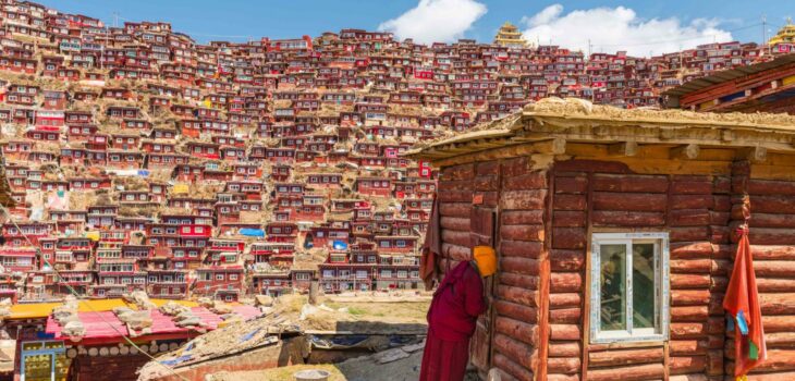 TRA BUDDHISMO E FEMMISMO: ECCO IL MONASTERO-UNIVERSITA’ DI LARUNG GAR, Mirabile Tibet