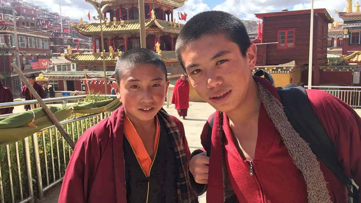 TRA BUDDHISMO E FEMMISMO: ECCO IL MONASTERO-UNIVERSITA’ DI LARUNG GAR, Mirabile Tibet