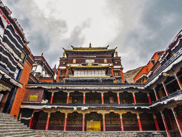 IL MONASTERO TASHI LHUMPO, UNO DEI MASSIMI SANTUARI IN TIBET, Mirabile Tibet