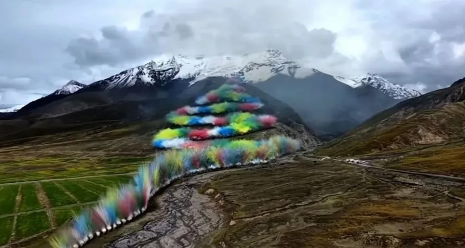 PRIMO STOP AI FUOCHI D’ARTIFICIO NEL TIBET, Mirabile Tibet