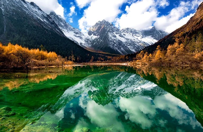 LE MONTAGNE TIBETANE CHE RACCONTANO UN’EPOPEA, Mirabile Tibet