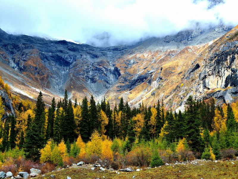 LE MONTAGNE TIBETANE CHE RACCONTANO UN’EPOPEA, Mirabile Tibet