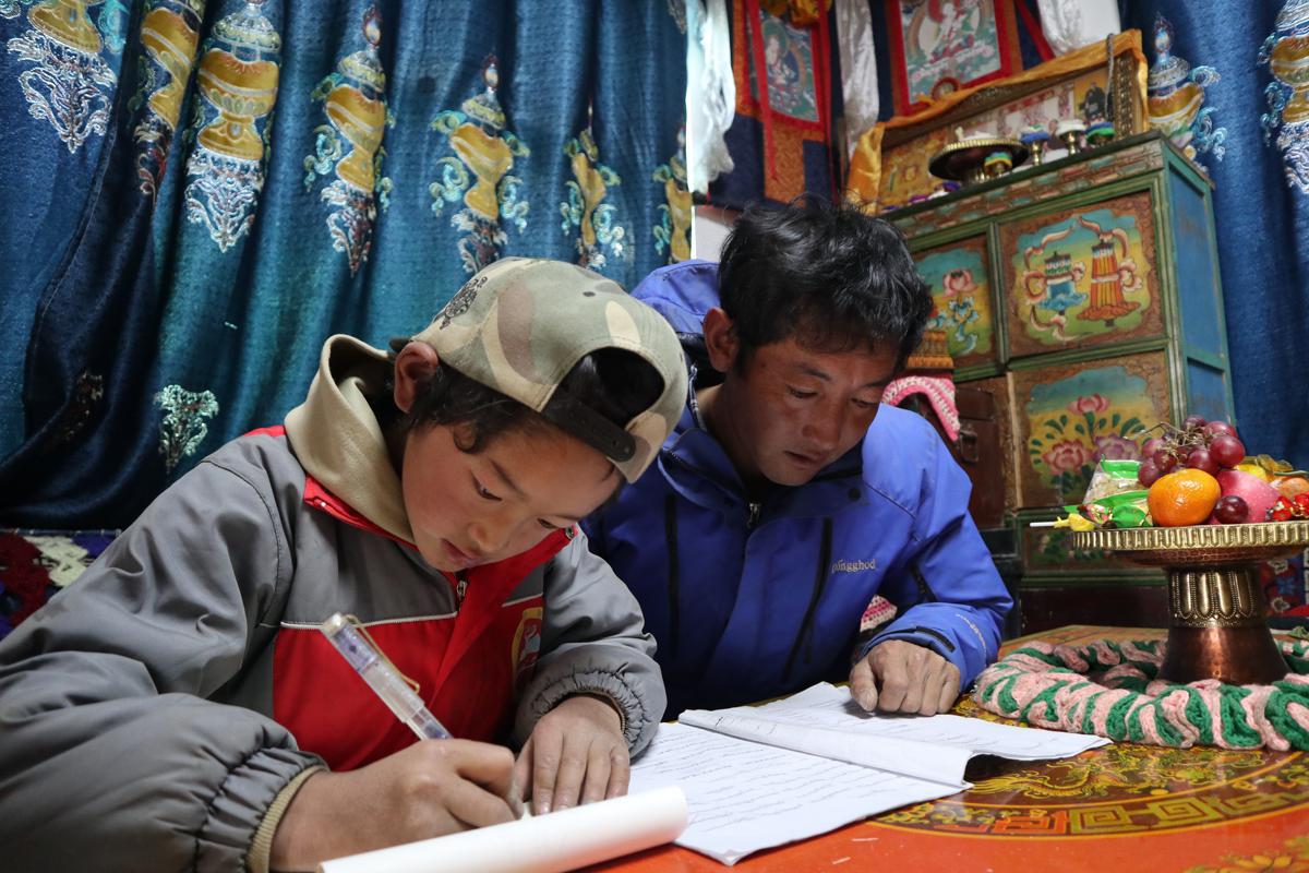 TERREMOTO NEL TIBET: UN ANNO DOPO, Mirabile Tibet