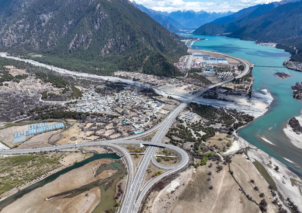LE STRADE DEL TIBET SUPERANO I 125MILA KM, Mirabile Tibet
