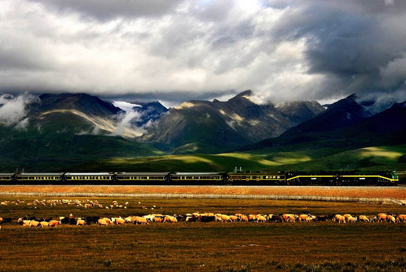 MAGICO QINGHAI-TIBET: IL TRENO TRA LHASA E SHANGHAI, Mirabile Tibet