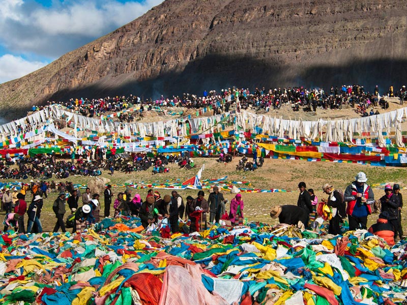 AL VIA LA FESTA TIBETANA DEL SAGA DAWA, Mirabile Tibet