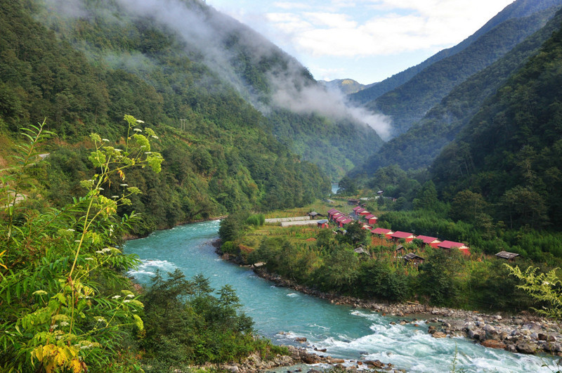 POPOLI DEL TIBET: L&rsquo;ETNIA DULONG, Mirabile Tibet