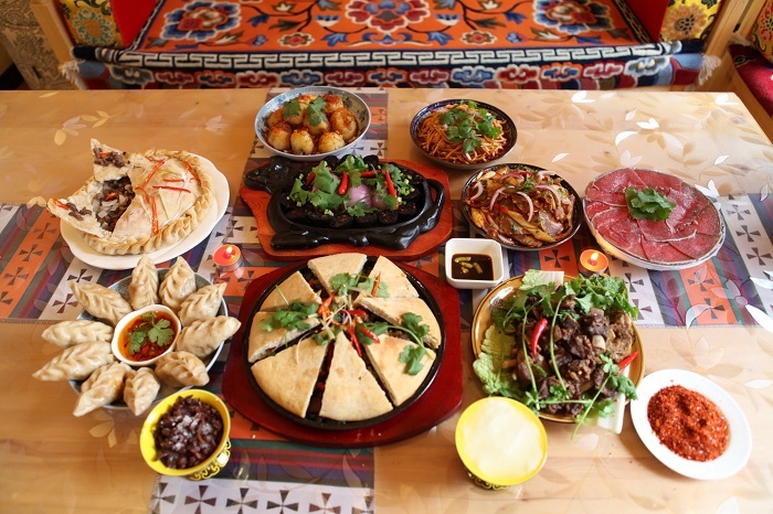 IL SUCCESSO DELLA CUCINA TIBETANA NEL SICHUAN, Mirabile Tibet