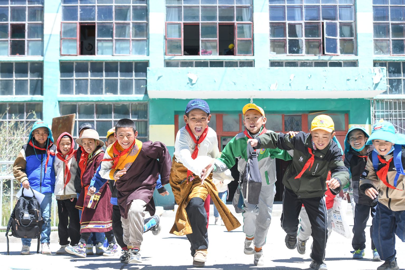 LETTERE DA LHASA: RICORDI DI UN INSEGNANTE, Mirabile Tibet