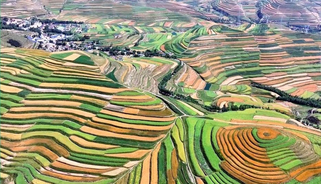 MIRABILE TIBET: DAL DESERTO ALLA FERTILITÀ, Mirabile Tibet