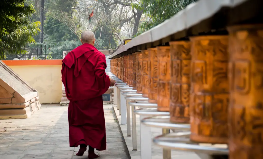 SPECIALE TIBET, CINA E DALAI LAMA, Mirabile Tibet