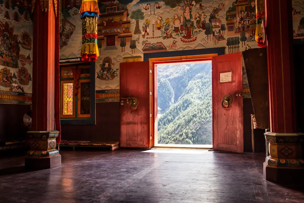 SPECIALE TIBET, CINA E DALAI LAMA, Mirabile Tibet