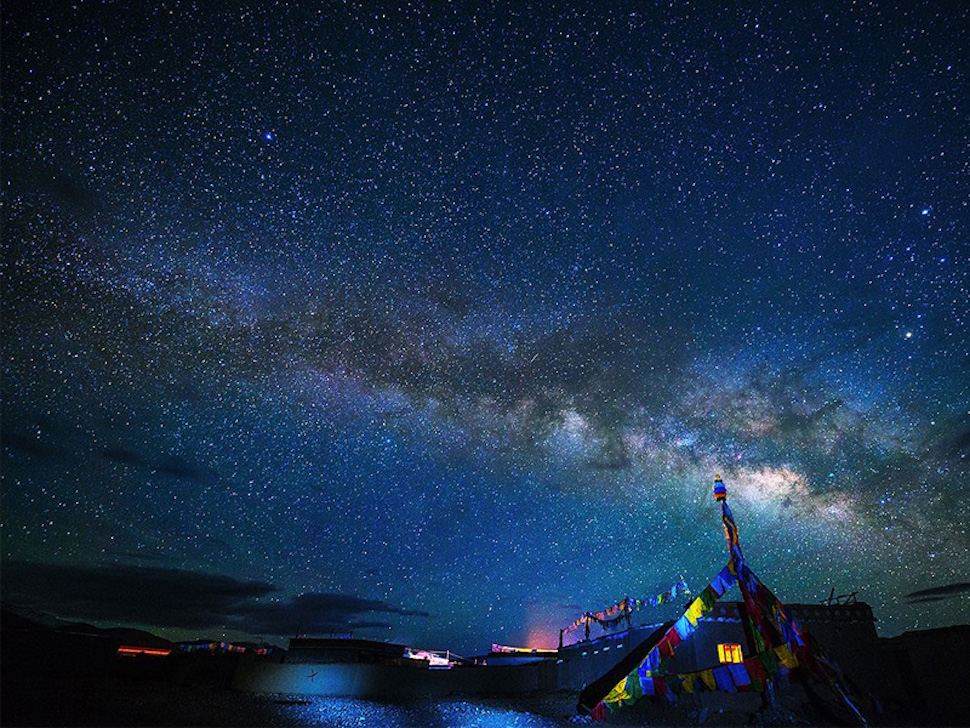 SOTTO I CIELI TIBETANI: IL PARCO NOTTURNO DI NGARI, Mirabile Tibet