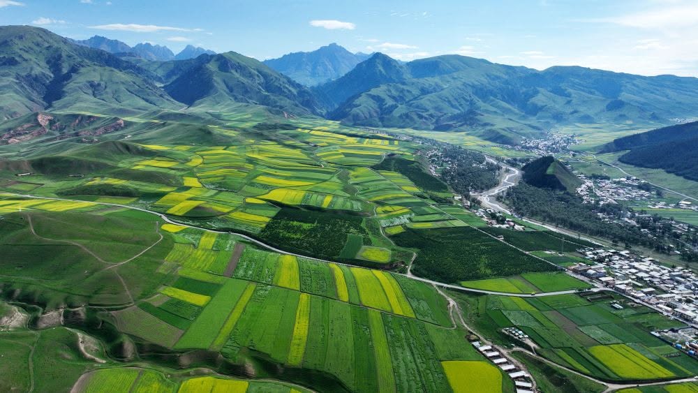 ALTOPIANO QINGHAI-TIBET: WATT, BIT E GREEN IT, Mirabile Tibet