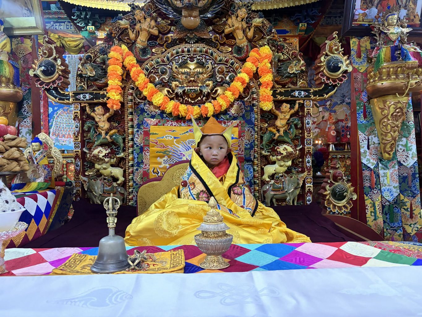 INTRONIZZAZIONE DEL 6&deg; LAMA TIBETANO GANGCHEN, Mirabile Tibet