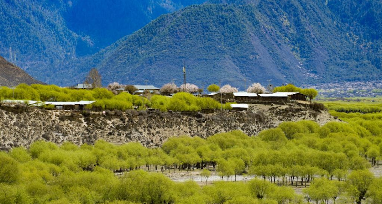 IL PARCO TIBETANO DI YANI: UN’ISPIRAZIONE E UN MODELLO, Mirabile Tibet
