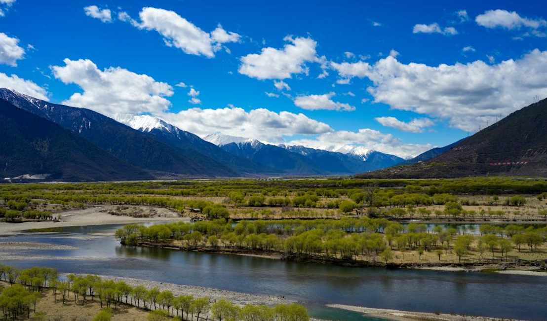 IL PARCO TIBETANO DI YANI: UN’ISPIRAZIONE E UN MODELLO, Mirabile Tibet
